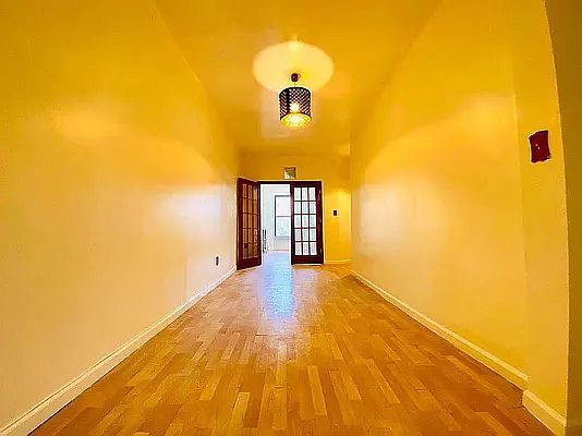 4th image of 378 Tompkins Ave Floor 3