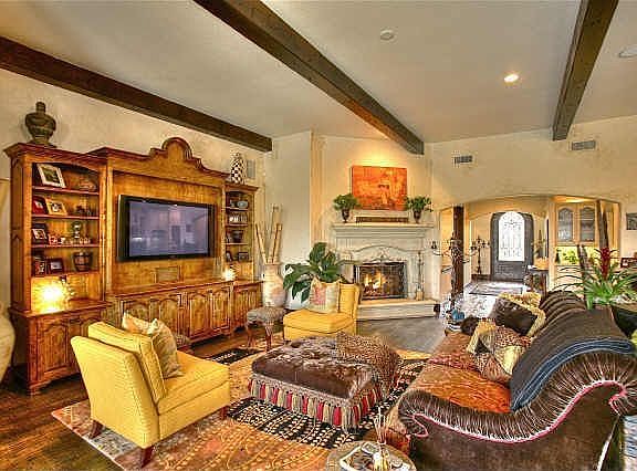 3rd image of 2615 Sir Gawain Ln