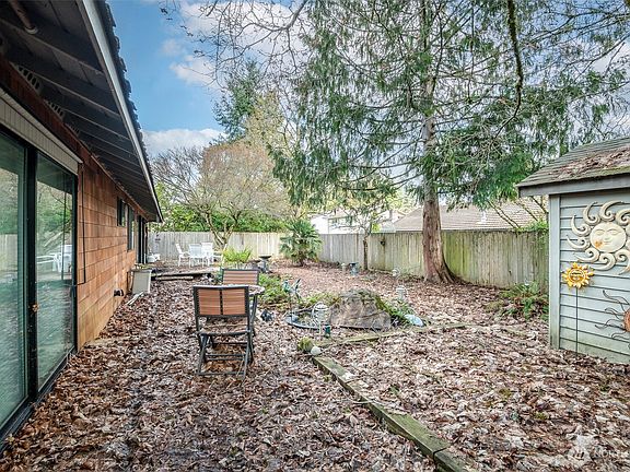 5th image of 16540 147th Avenue SE