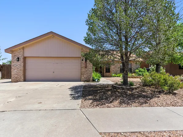 7426 Carson Trl NW, Albuquerque, NM 87120