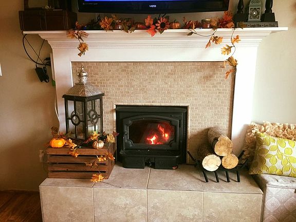 Custom mantle 