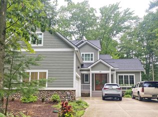 18 Deer Park Dr, Glen Arbor, MI 49636