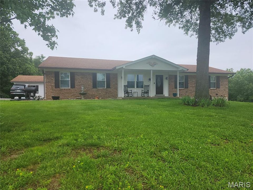 1st image of 1118 Emerald Dr