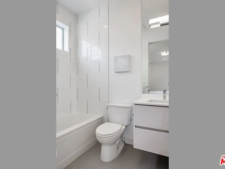 1217 Cabrillo Ave — Photo 19