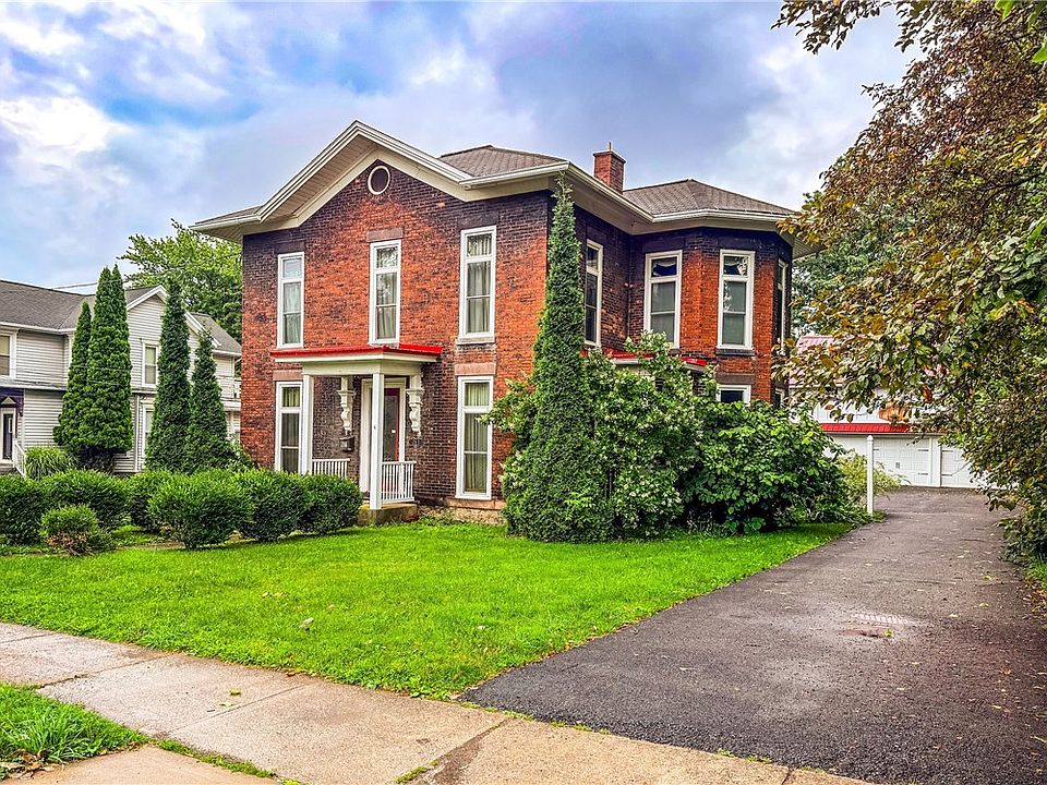 1st image of 263 Maple Ave