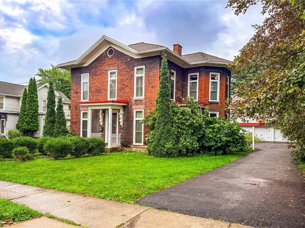 263 Maple Ave, Victor, NY 14564