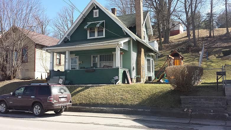 1st image of 1141 N Pike St