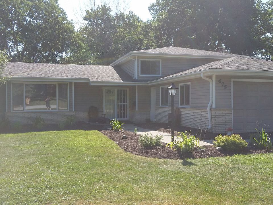 2nd image of 675 Dunham Ct