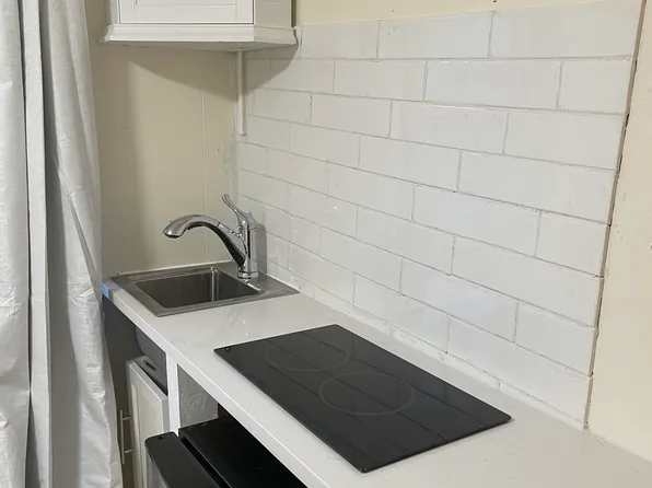41 Essex Rd #2, Milton, MA 02186