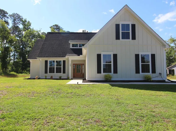 29 Lands End Ln, Prosperity, SC 29127