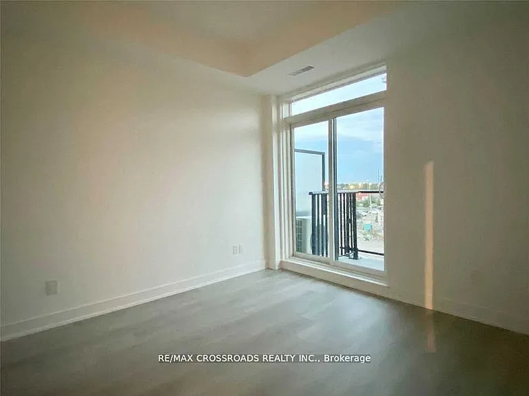1709 Bur Oak Ave #307 — Photo 8