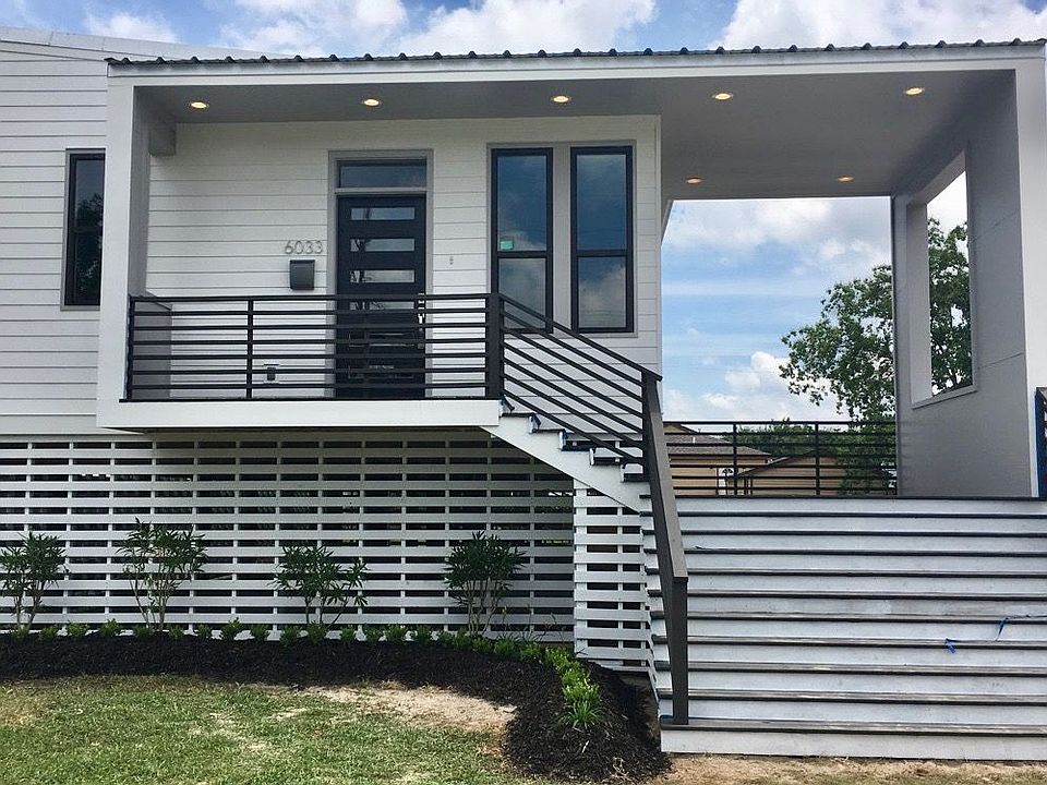 For Rent: Energy-Efficient Smart Home Discover comfort, style, and functionality in this beautifully designed 3-bedroom, 2-bathroom, 1,300 sq ft home. Key Features: - Energy-efficient construction with spray foam insulation and ENERGY STAR stainless steel