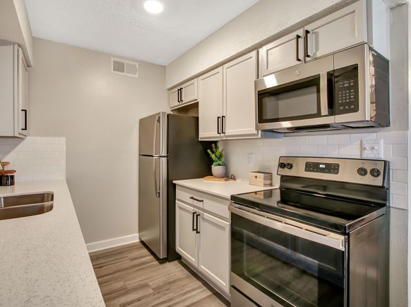 933 W Cartwright Rd APT 202