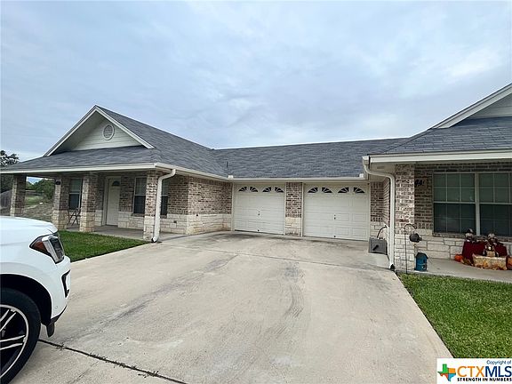 3rd image of 160 Satch Dr