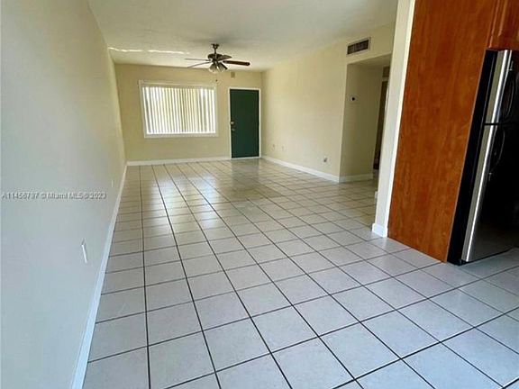 4th image of 7505 SW 82nd St