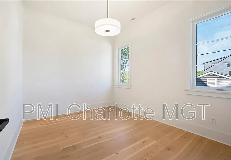 428 Dover Ave — Photo 28