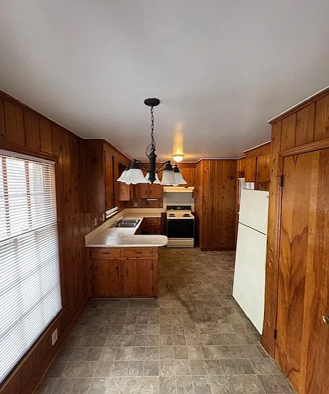 2929 Amity Garden Ct — Photo 3