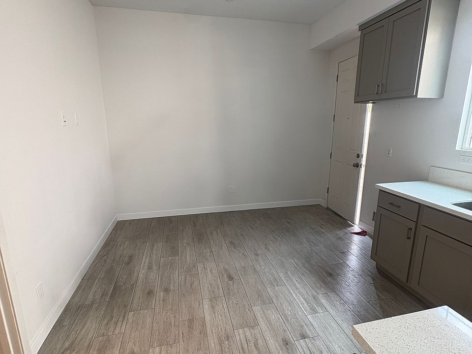 entrance living area