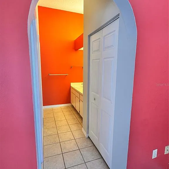 2070 Sarah Louise Dr — Photo 21