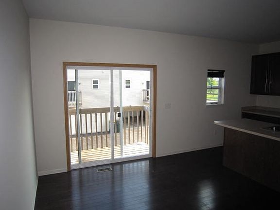 5th image of 411 Parker Dr #6002