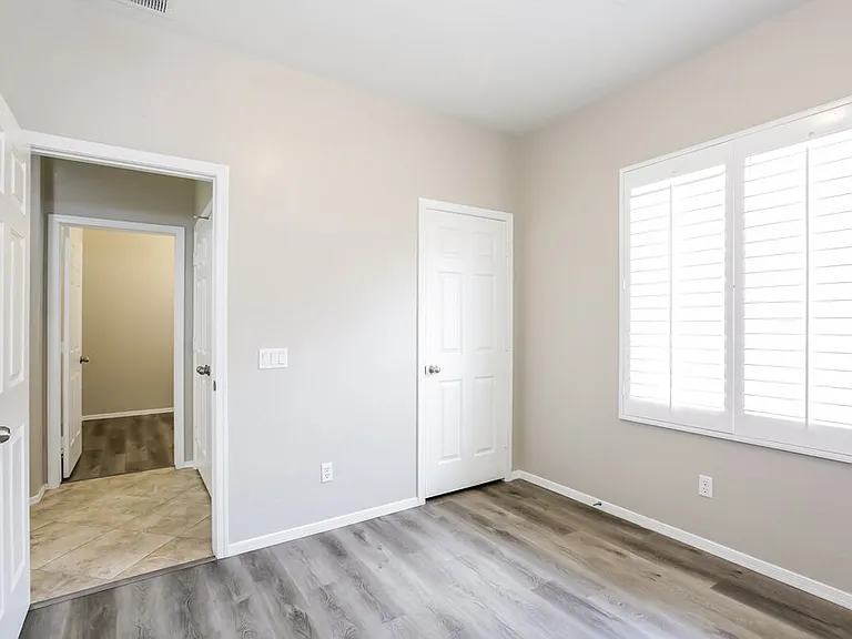6166 Jutland Ave — Photo 12