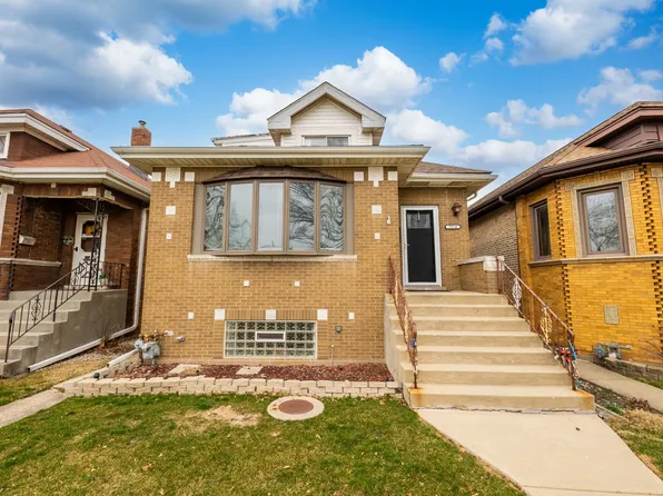 7914 W Sunset Dr, Elmwood Park, IL 60707