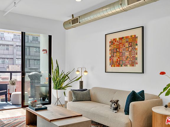 2nd image of 4115 Glencoe Ave APT 203