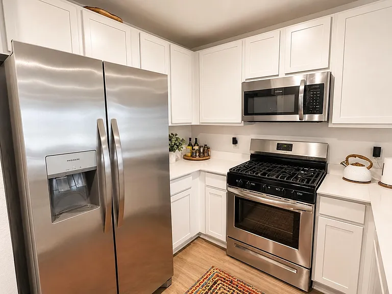 20910 Zuccala Dr — Photo 8