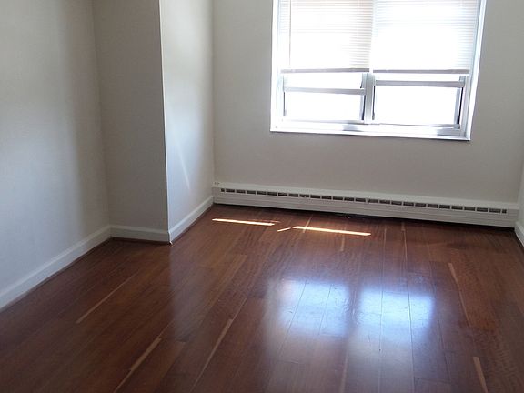 5th image of 4970 N Marine Dr APT 1523