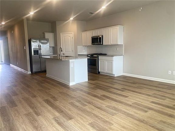 2nd image of 5748 Spring Briar St