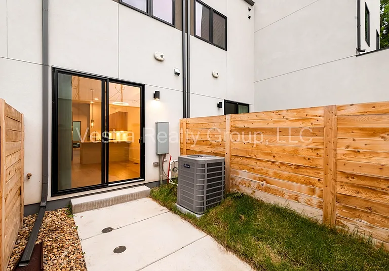 1314 Osceola St — Photo 28