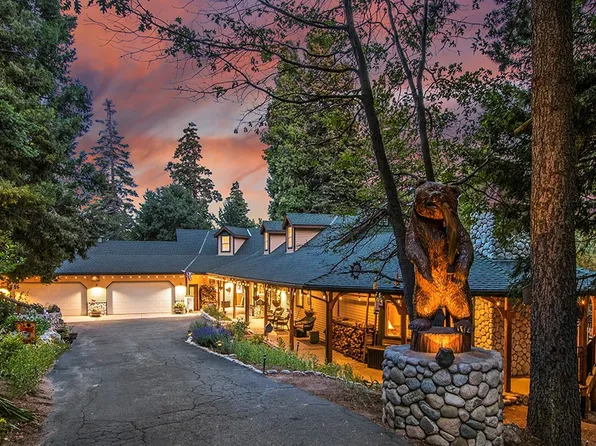 268 Cedarbrook Dr, Twin Peaks, CA 92391