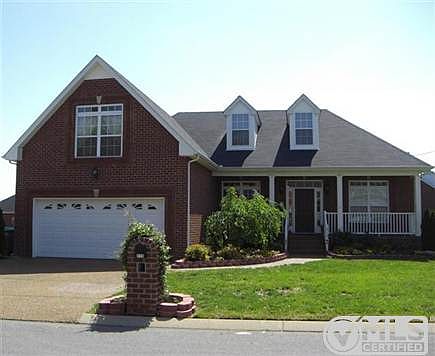 1st image of 215 Iroquois Dr