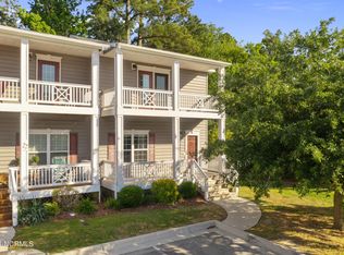 20 Schooner Dr, Swansboro, NC 28584
