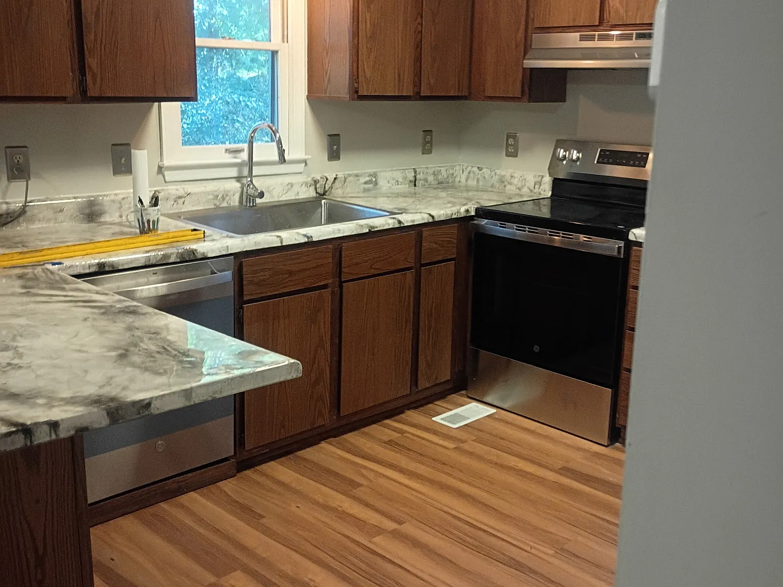 1 bed, 600 sqft, $1,700 — Photo 3