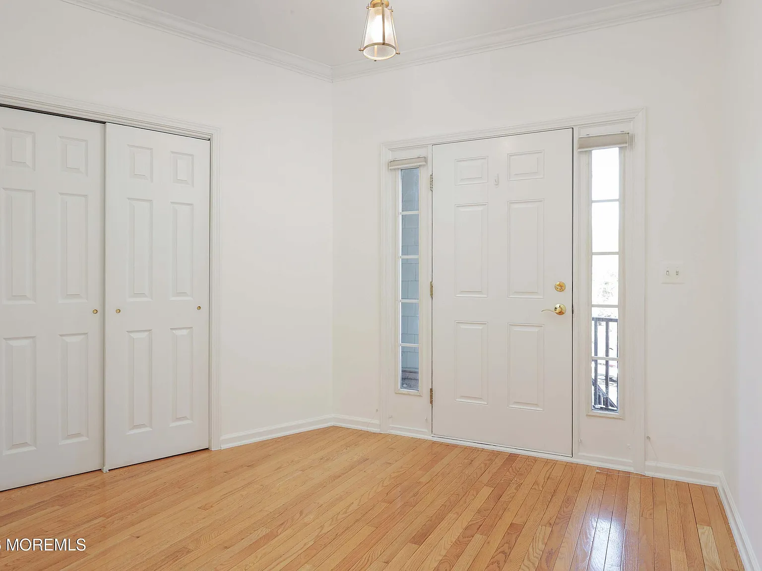 2 bed, 4.0 bath, 2530 sqft, $3,250 — Photo 3