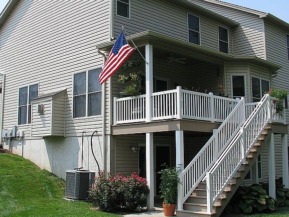 Back of House/Deck
