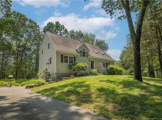 22 Peach Tree Hill Ave, Ledyard, CT 06339
