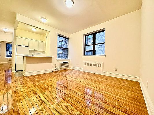 1st image of 112 E 90th St APT 4C