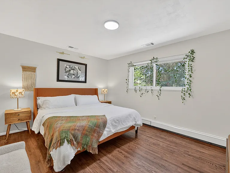 7107 Carriveau Ave NE — Photo 13