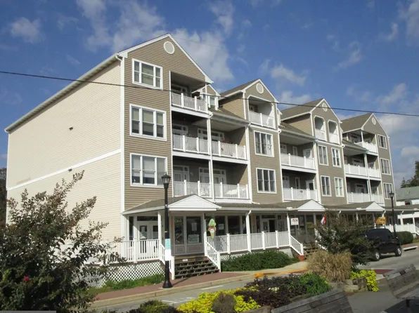 9100 Bay Ave #A202, North Beach, MD 20714