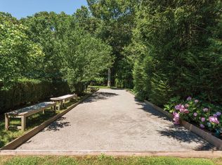 162 Cove Hollow Rd, East Hampton, NY 11937