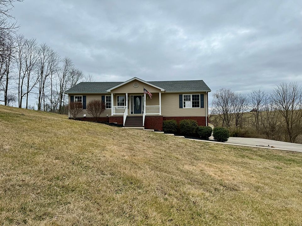 1st image of 1057 Caroline Dr