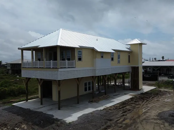 166 Blackberry Ln, Grand Isle, LA 70358