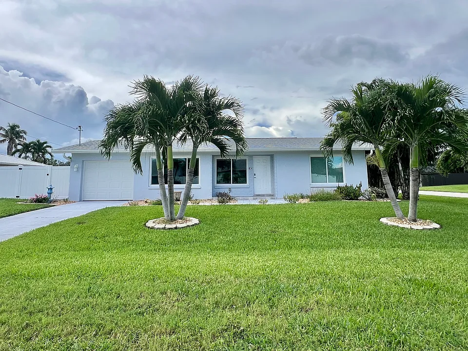 1302 SE 23rd Ter