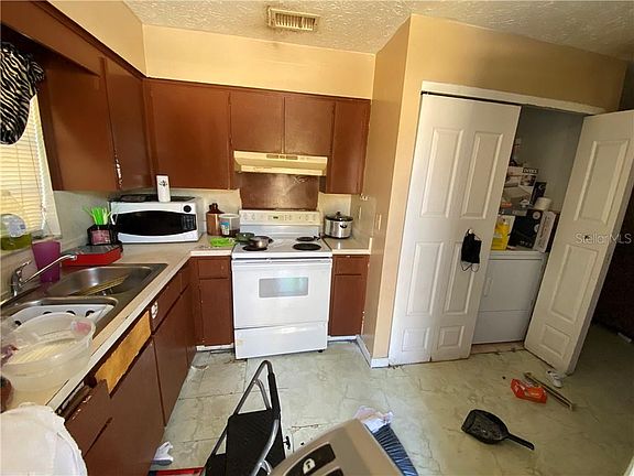4th image of 3609 N 54th St