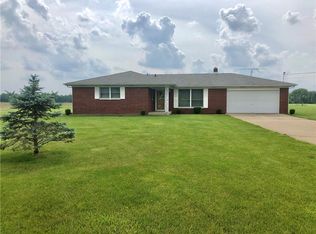 7980 N State Route 9, Hope, IN 47246