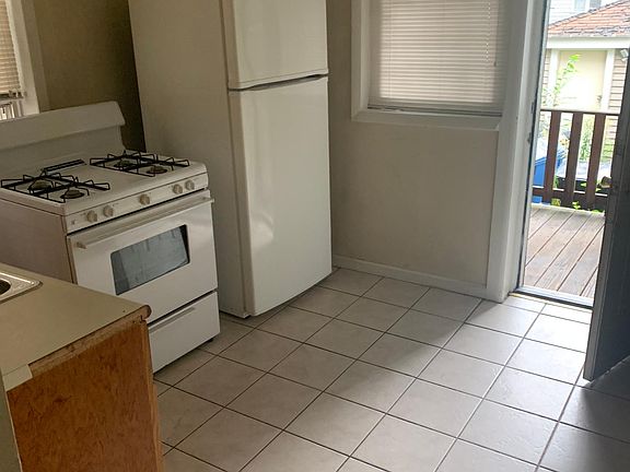 2nd image of 7242 S Vernon Ave #1