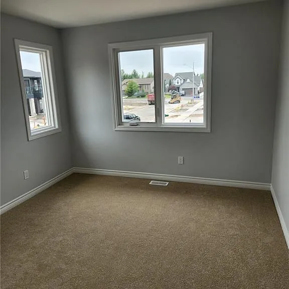 3266 Parker Ave — Photo 6