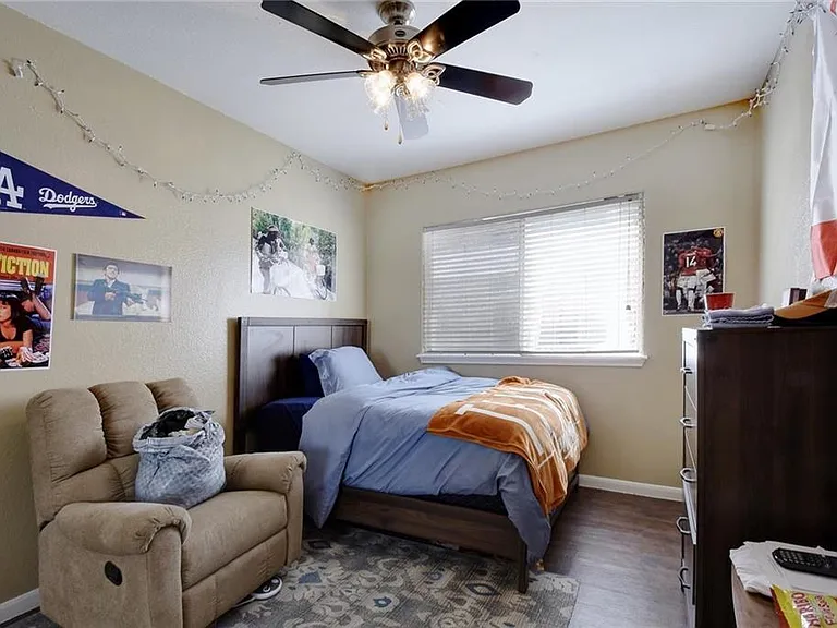 2606 Salado St #401 — Photo 12
